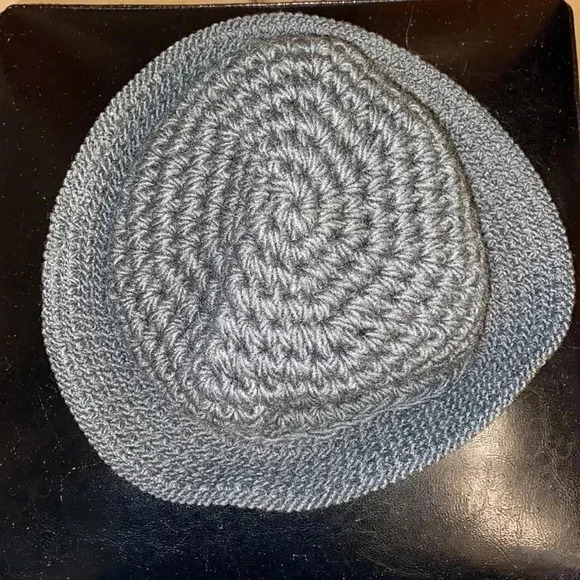 Collapsible Crocheted Bucket Hat - Picture 2 of 5